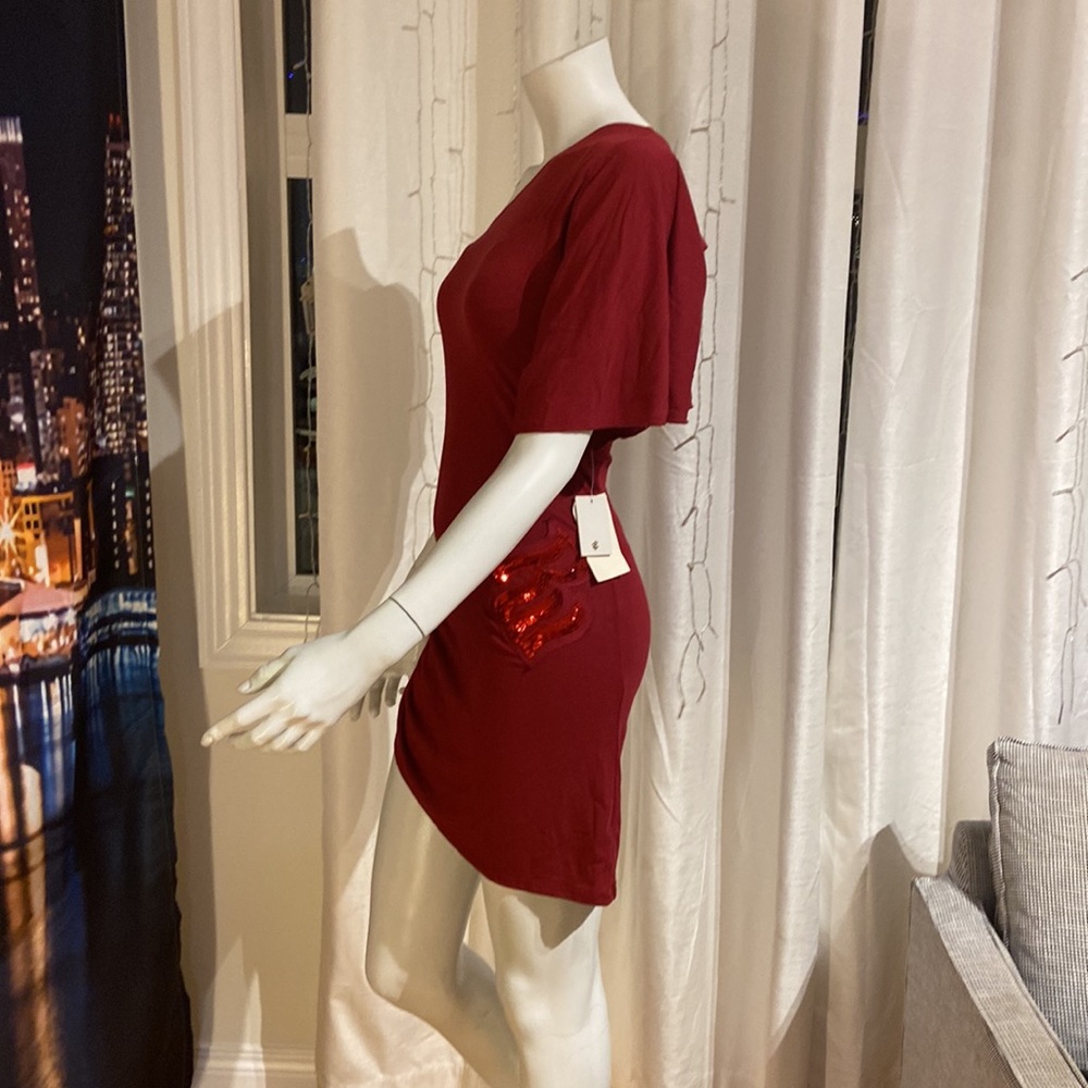 Dress - Picture 2 of 6